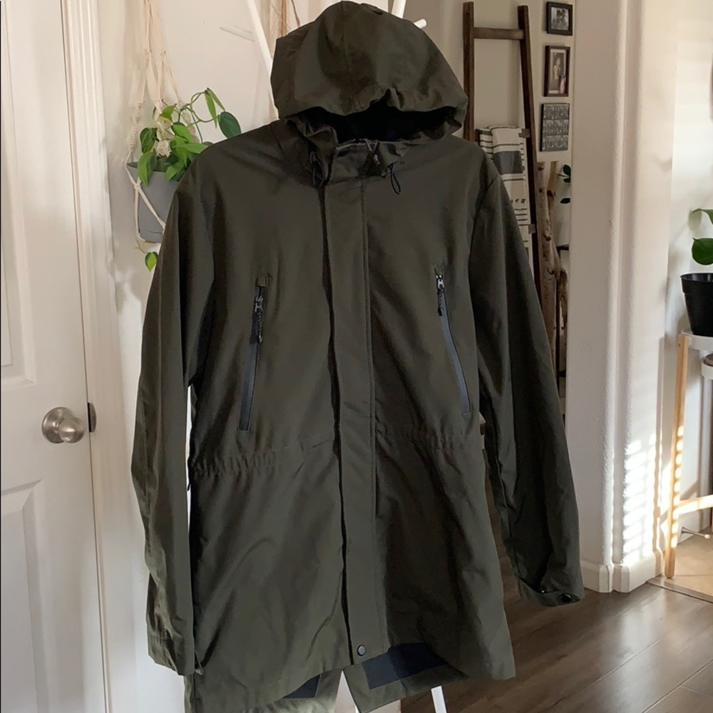 Men’s GOODFELLOW WATER RESISTANT JACKET
